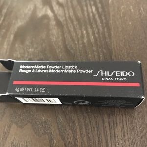Shiseido Modern Matte Powder Lipstick in Majo